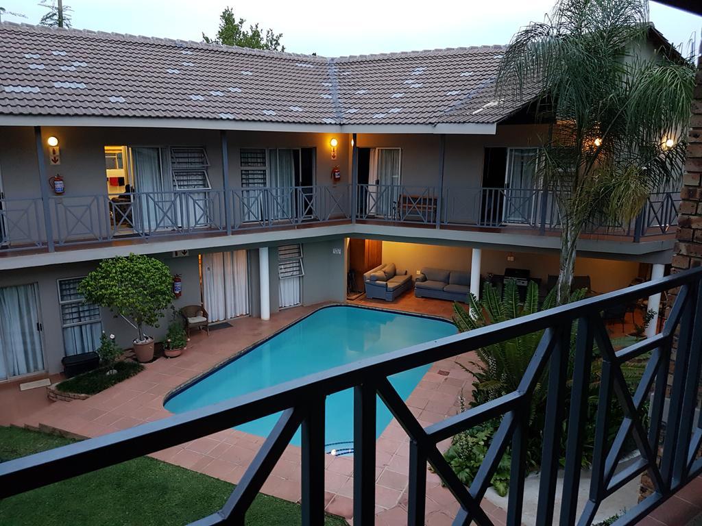 Loerie Guesthouse Hoedspruit Esterno foto