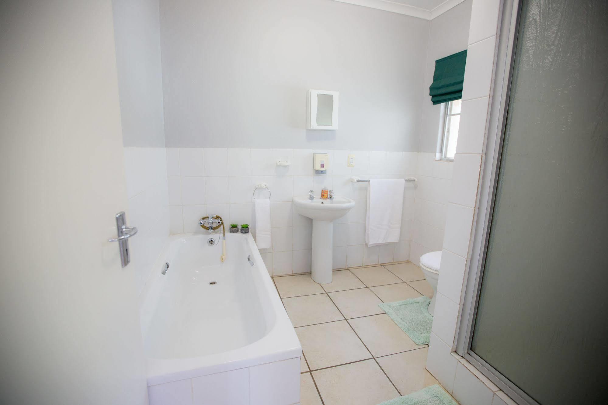 Loerie Guesthouse Hoedspruit Esterno foto